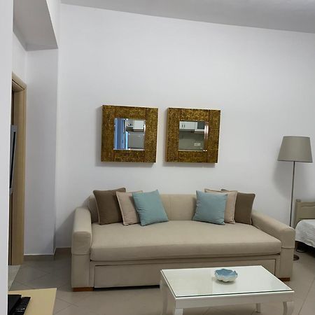 Lr Apartments Sarandë Eksteriør billede