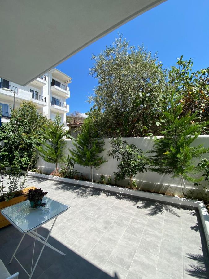 Lr Apartments Sarandë Eksteriør billede