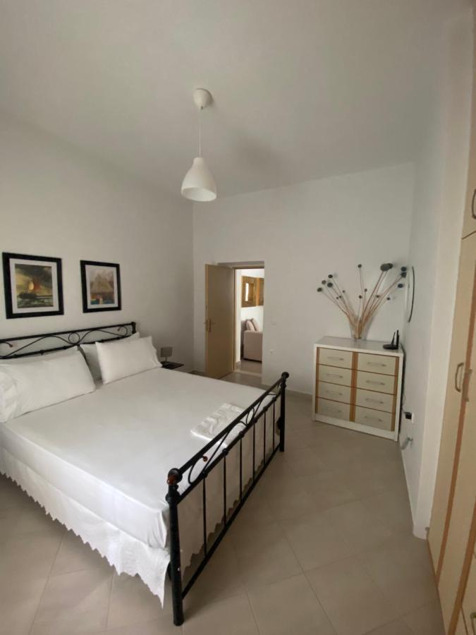 Lr Apartments Sarandë Eksteriør billede