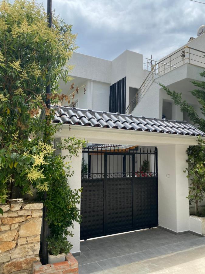 Lr Apartments Sarandë Eksteriør billede