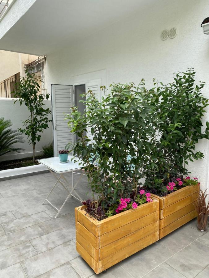 Lr Apartments Sarandë Eksteriør billede