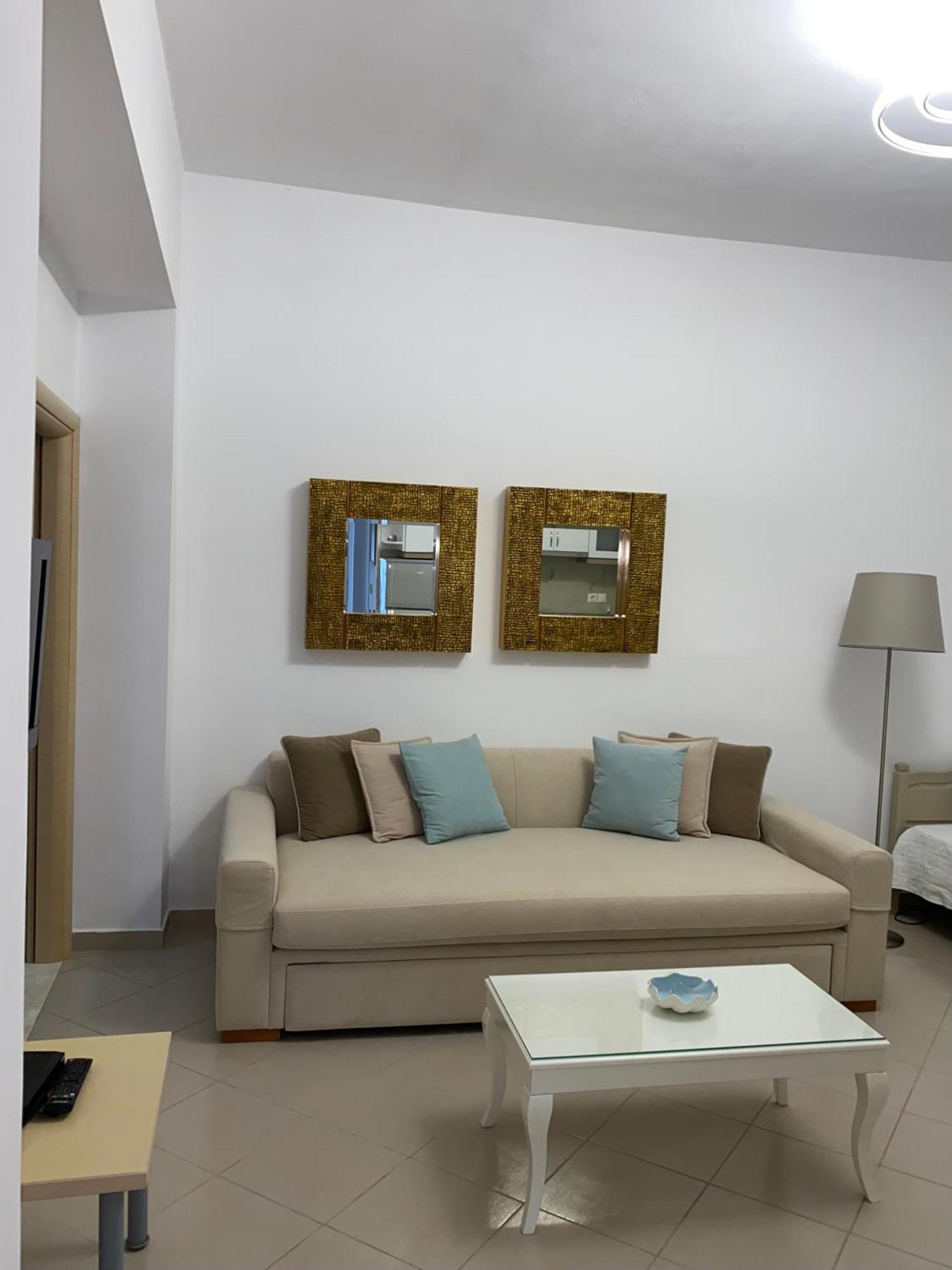 Lr Apartments Sarandë Eksteriør billede