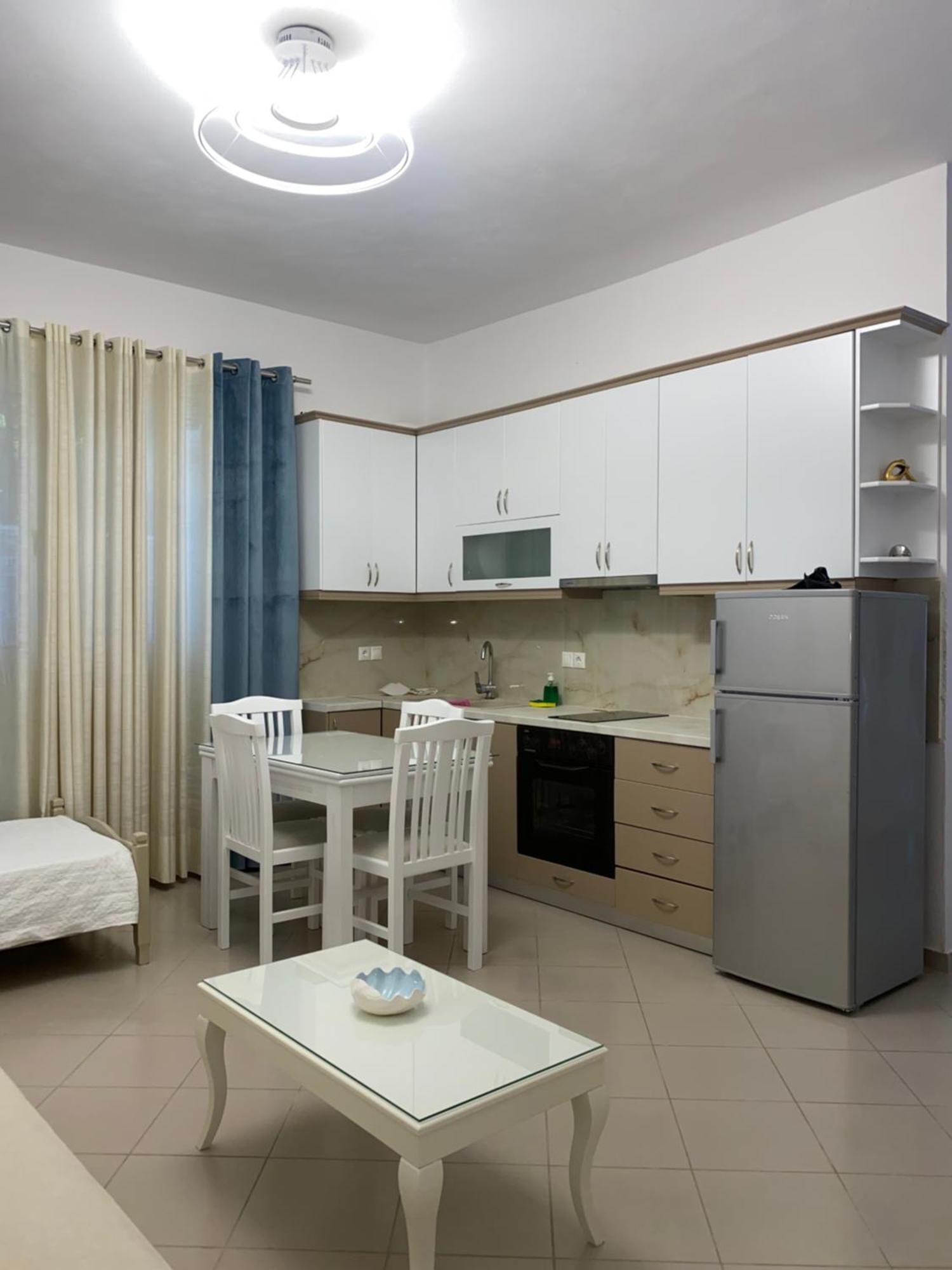 Lr Apartments Sarandë Eksteriør billede